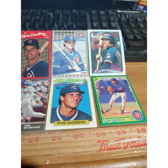 Ryne Sandberg 9 Different Card Lot 8 Chicago Cubs - Picture 2 of 3